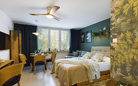 Atmospheric Studio For 3 People In Warsaw With Desk For Remote Work By Noclegi Renters